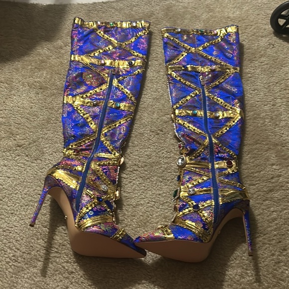 COPY - Azalea Wang High Boots - Picture 3 of 4